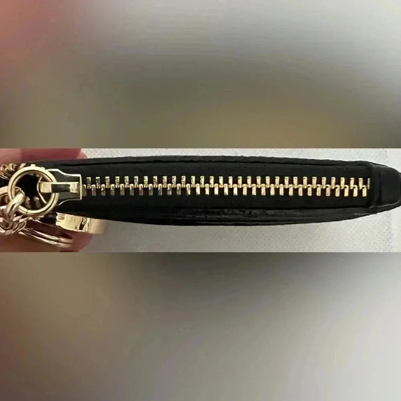 Victorias Secret |  Bright Tartan The Victoria Card Case Key Chain. - Picture 8 of 9